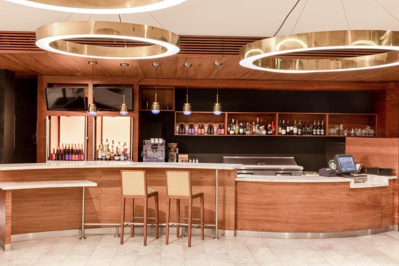 Courtyard By Marriott Mexico City Vallejo Exterior photo