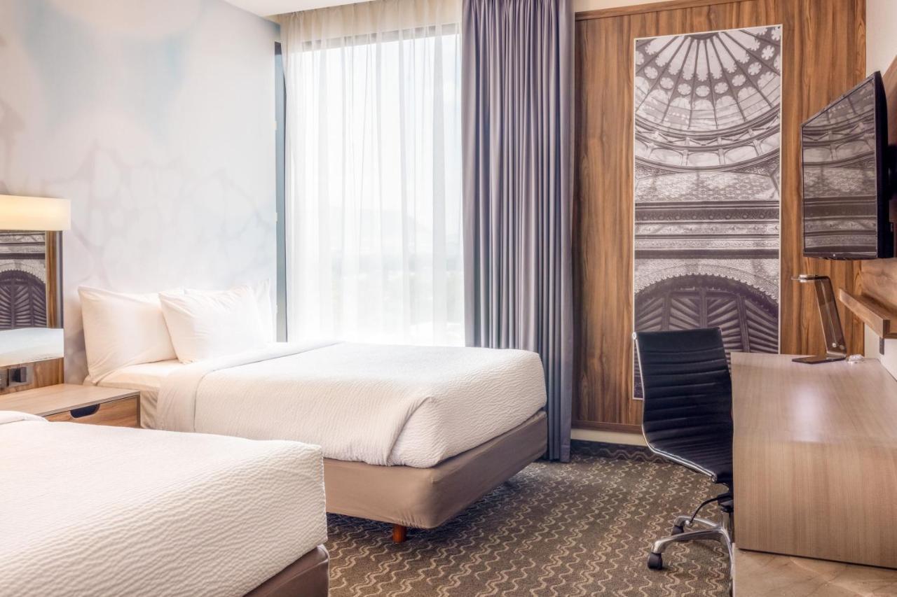 Courtyard By Marriott Mexico City Vallejo Exterior photo
